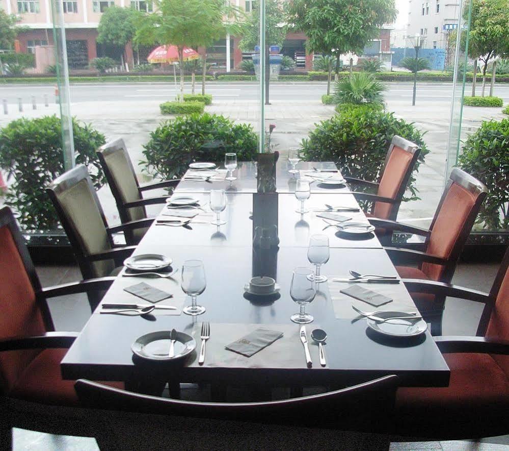 Hôtel Wanyi à Dongguan  Extérieur photo